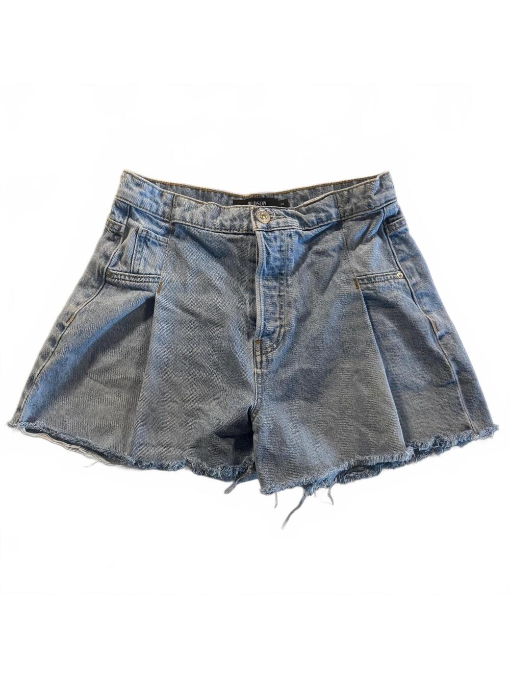 Hudson Paperbag Loose Shorts 26 Light Wash Pleated High Rise Raw Hem Denim